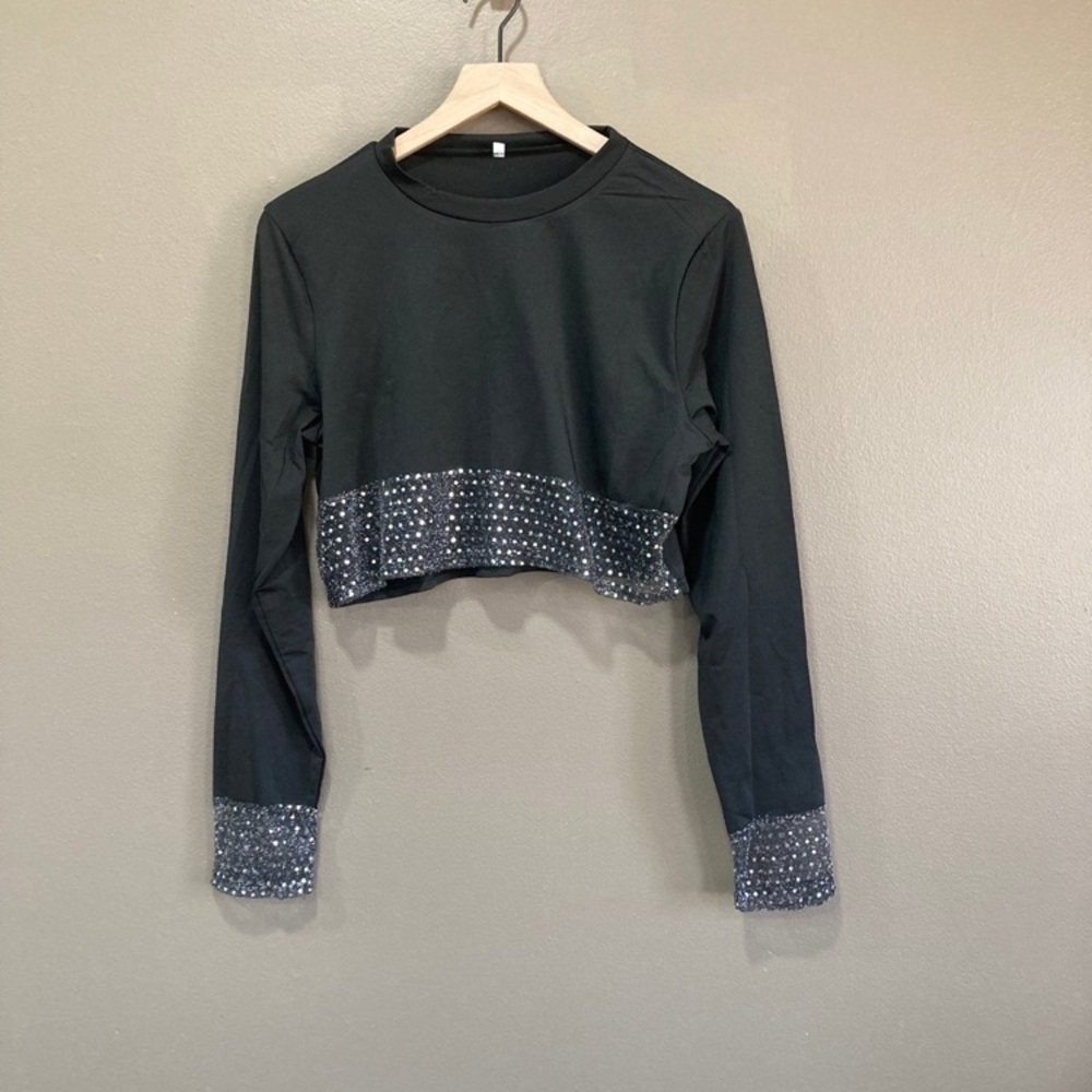 Crop top and pants
